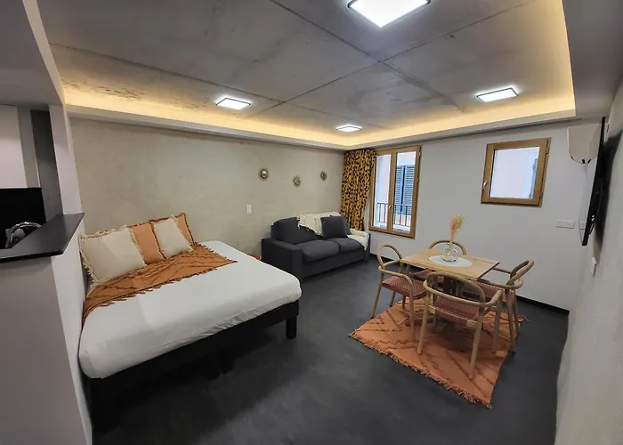 Mademoiselle Josephine Apart Otel Ajaccio (Corsica)